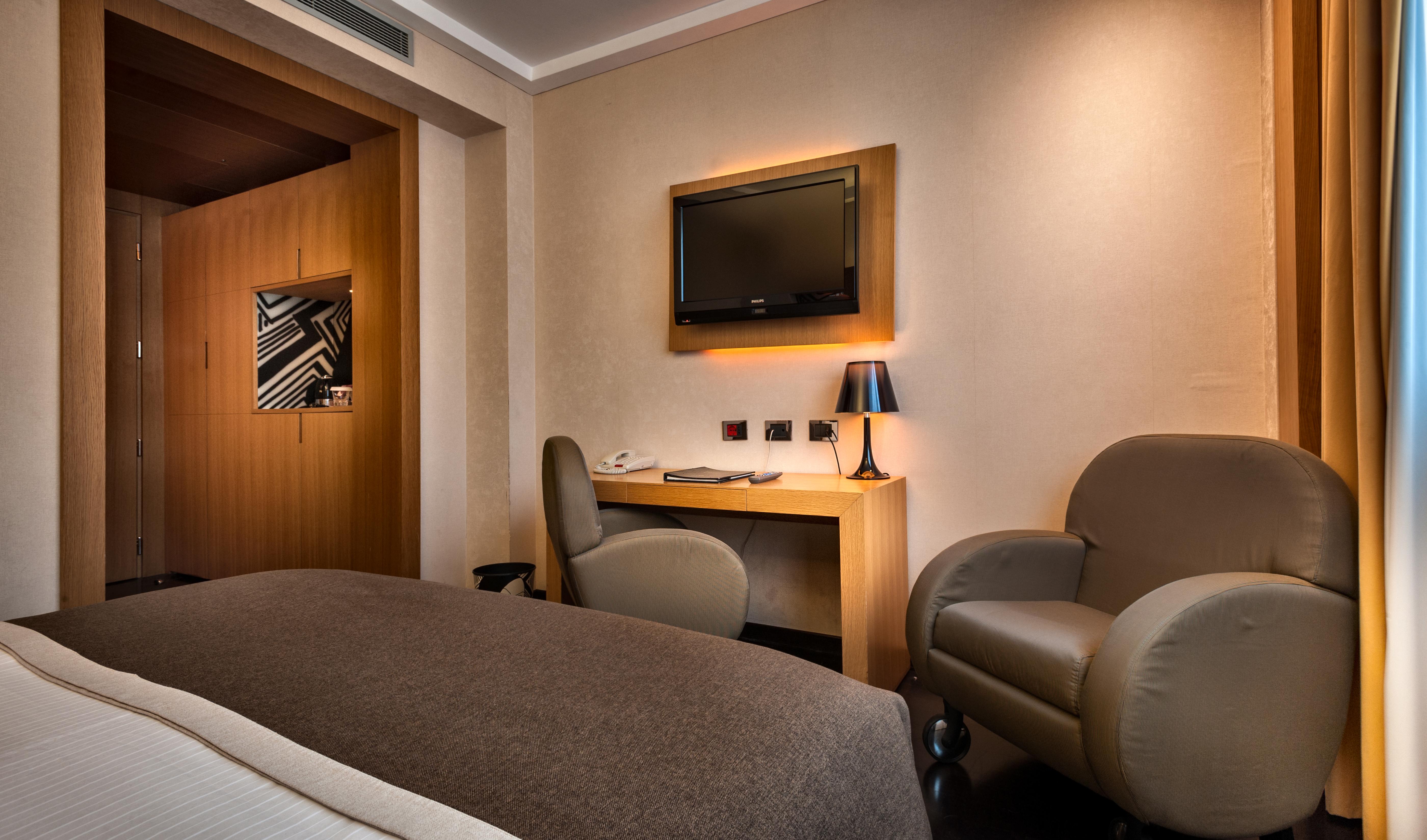 Crowne Plaza Milan City By Ihg Esterno foto