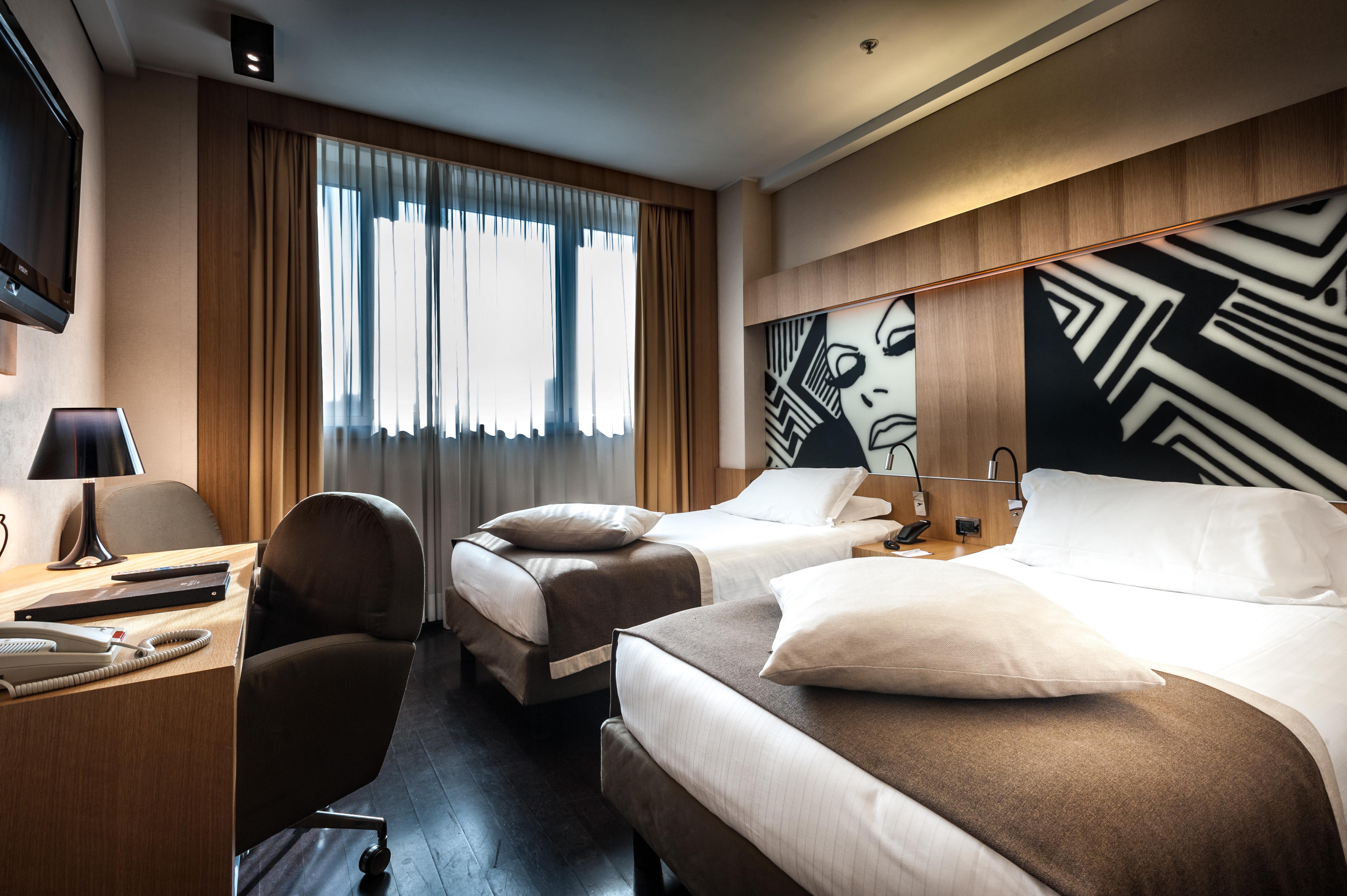 Crowne Plaza Milan City By Ihg Esterno foto