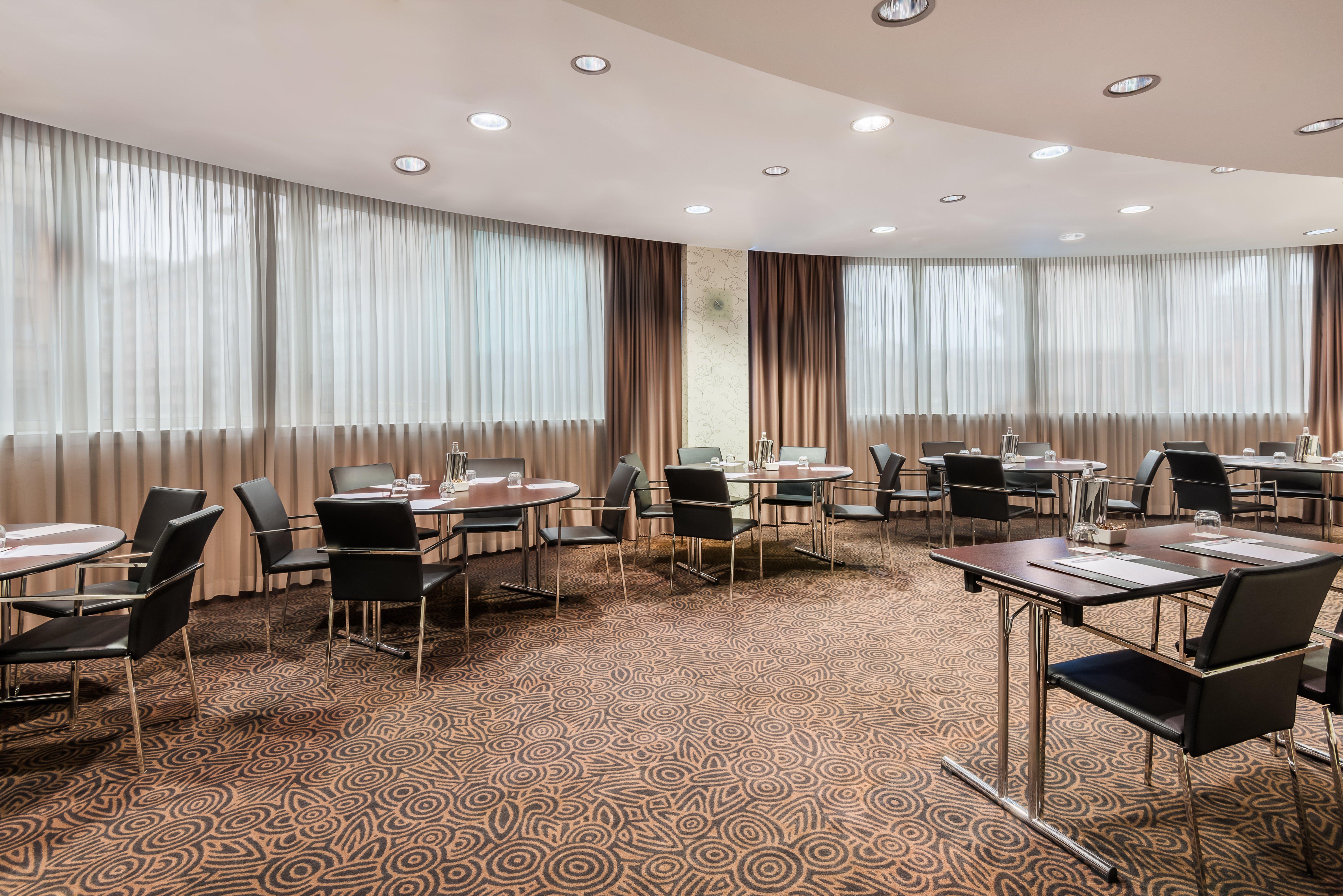 Crowne Plaza Milan City By Ihg Esterno foto
