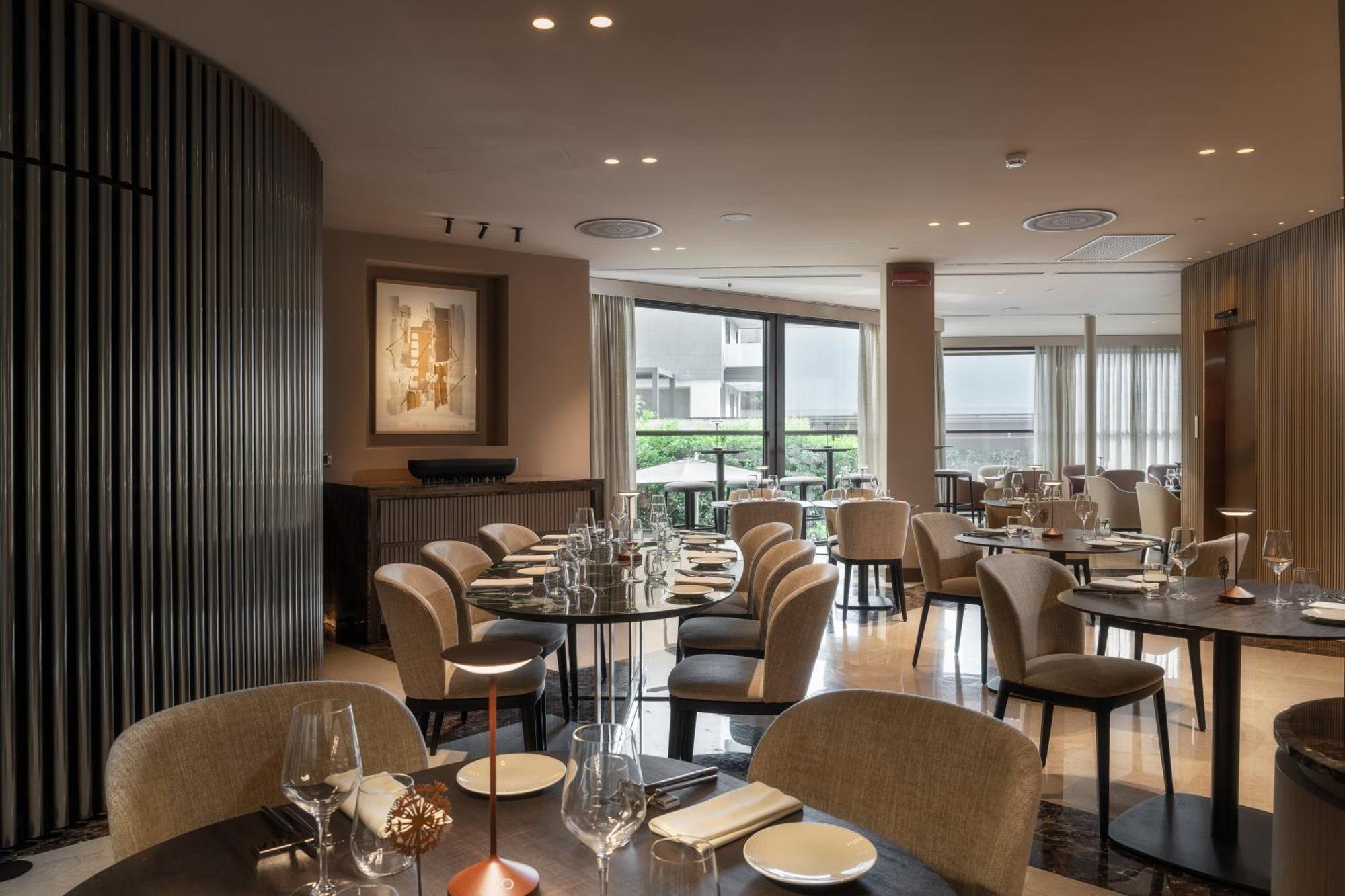 Crowne Plaza Milan City By Ihg Esterno foto