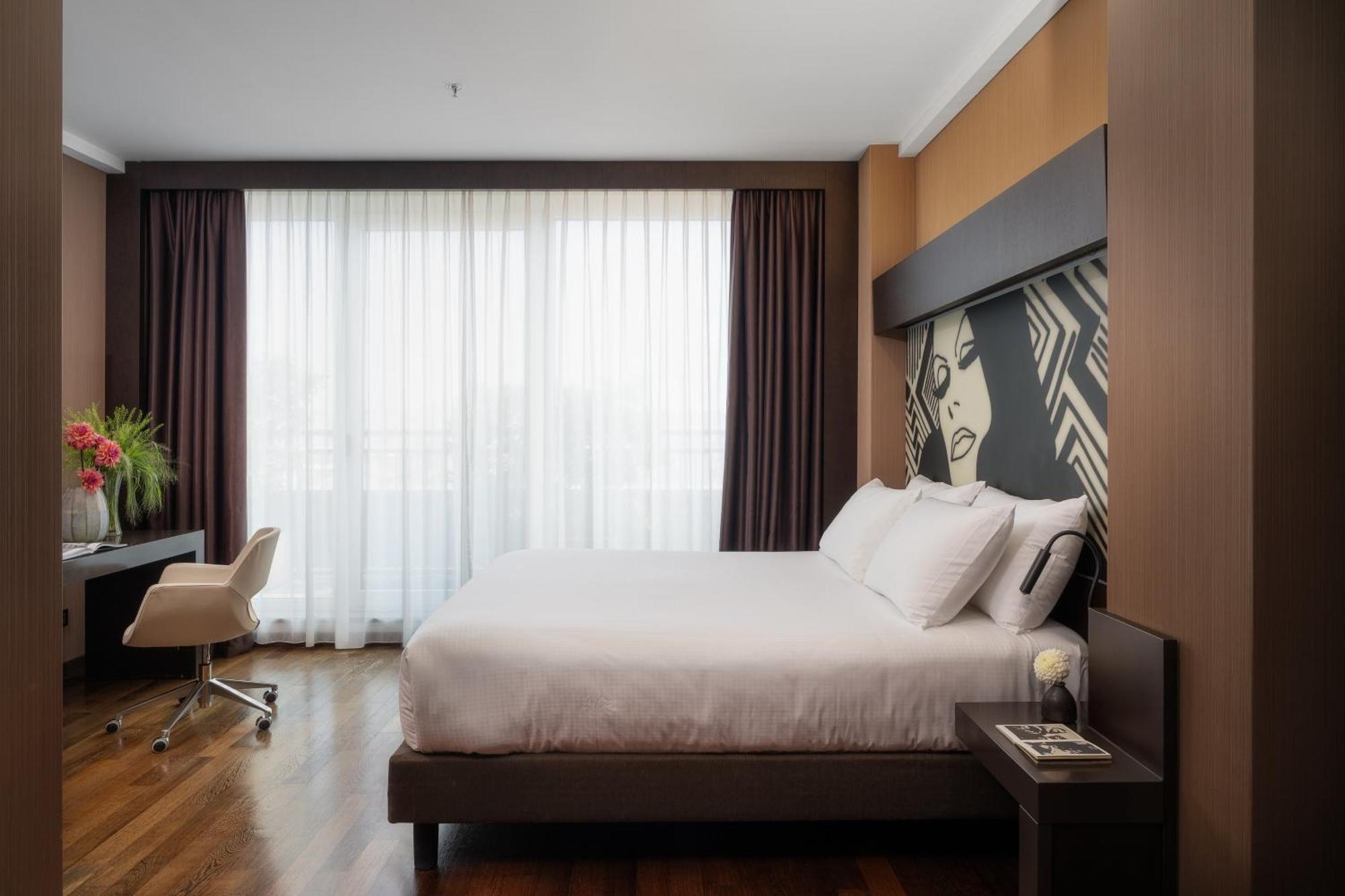 Crowne Plaza Milan City By Ihg Esterno foto