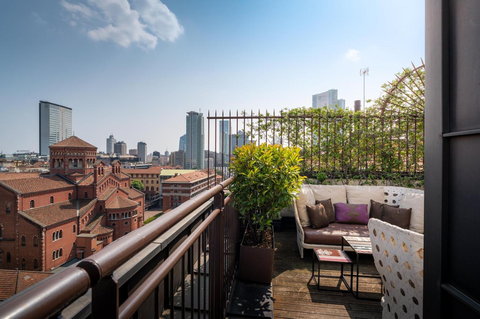 Crowne Plaza Milan City By Ihg Esterno foto